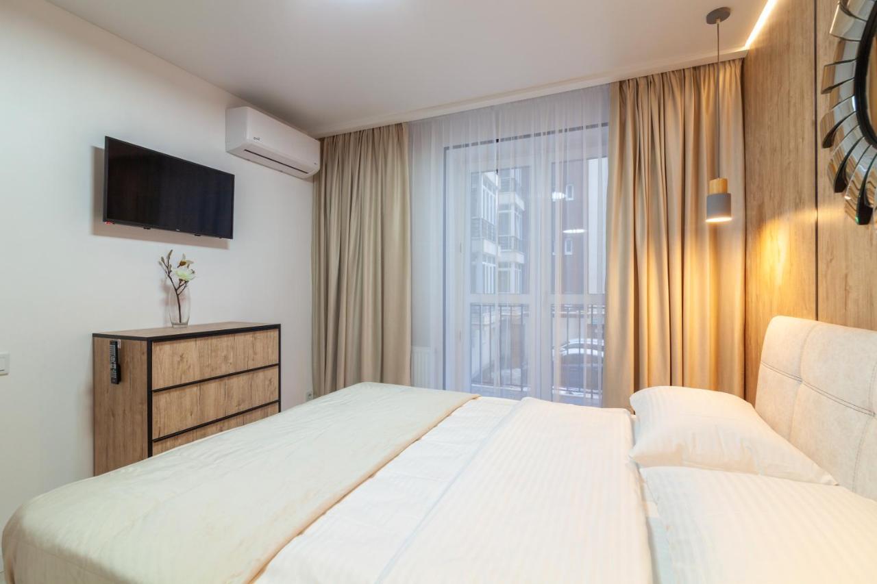 2 Bedrooms Apartments Levia 2 Львов Экстерьер фото